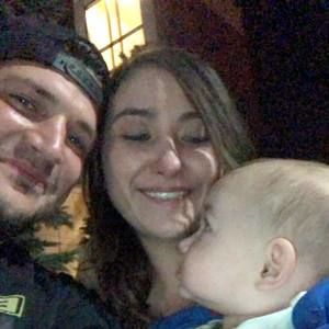 Meet your Posher, Sal